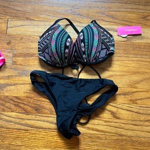 Xhilaration bikini. Top size L. Bottom size M